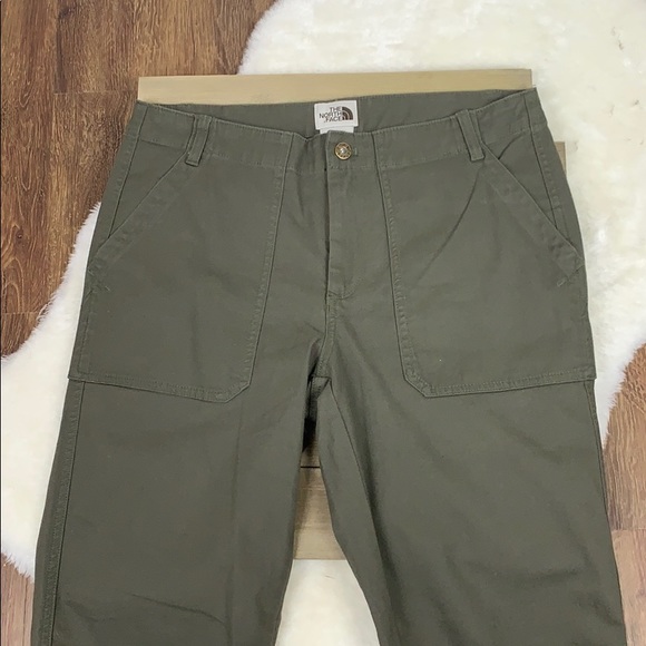 SOLD The North Face NWT Moeser Pants Taupe Green - Picture 4 of 7